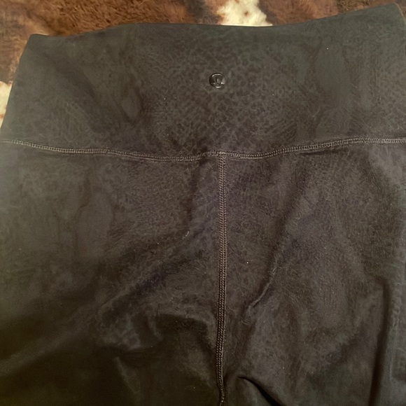 Lululemon WUP - Picture 1 of 3